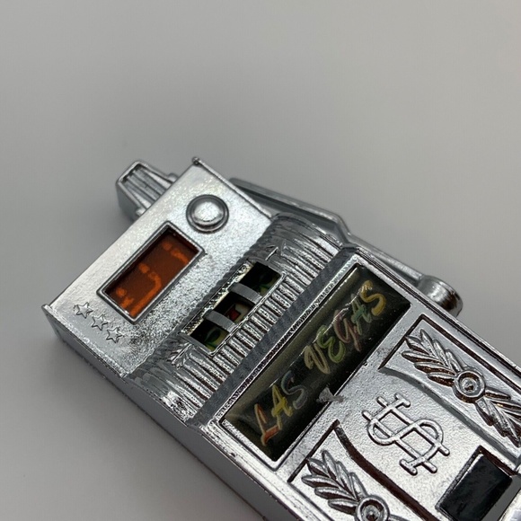 Vintage Las Vegas Nevada Travel Memorabilia Collectible Figurine - Picture 5 of 8